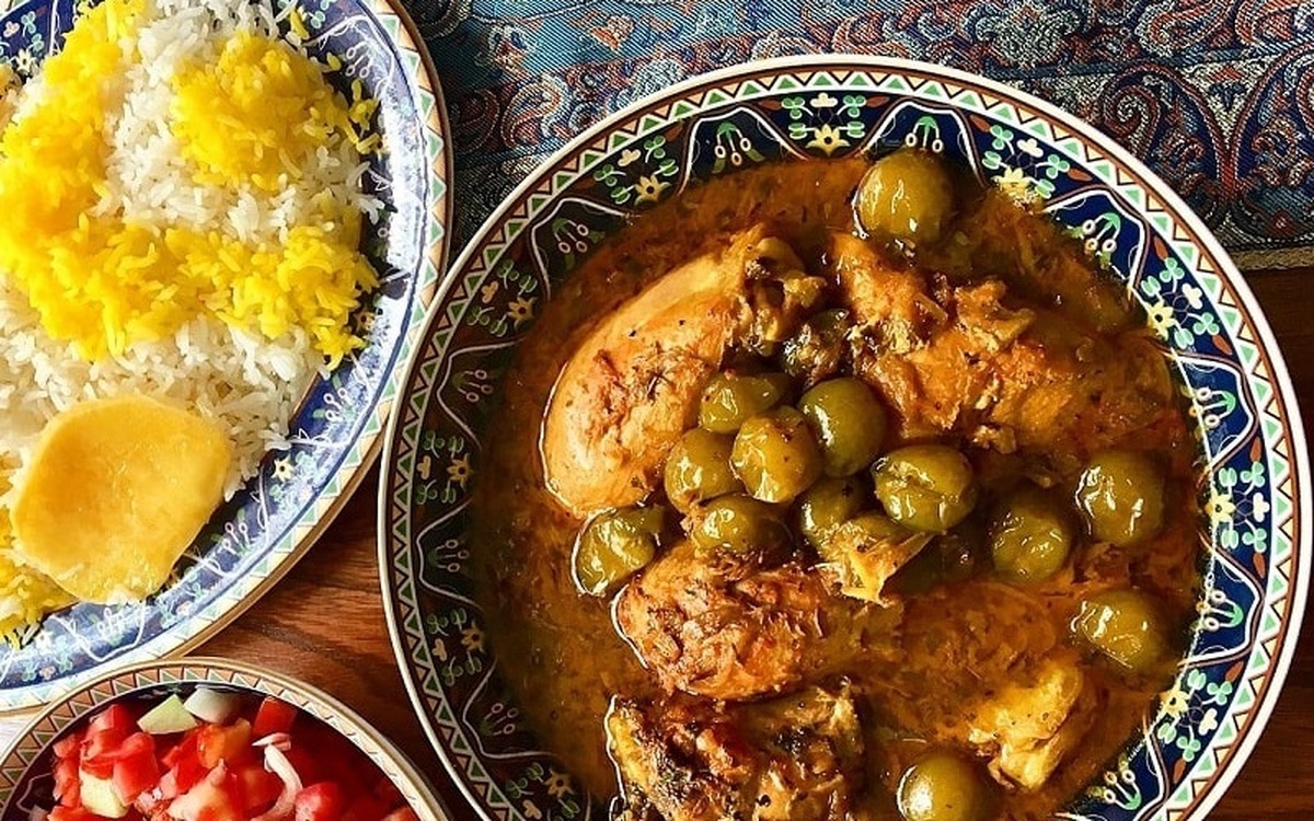 فوت وفن تهیه دو خورشت ملس که با یکبار خوردن عاشقش میشی!