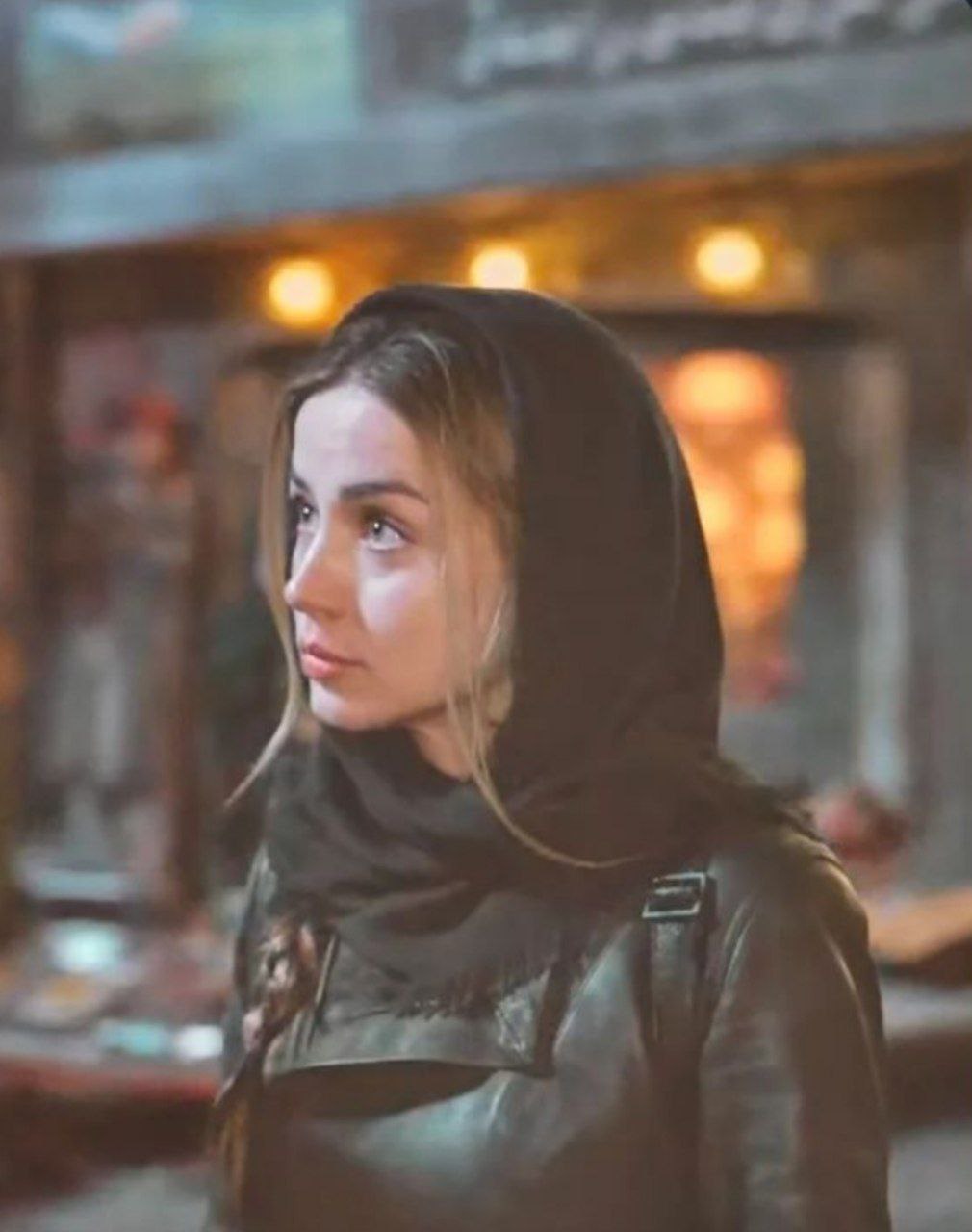عکس جنجالی و خفن آنا د آرماس با حجاب در پاکستان