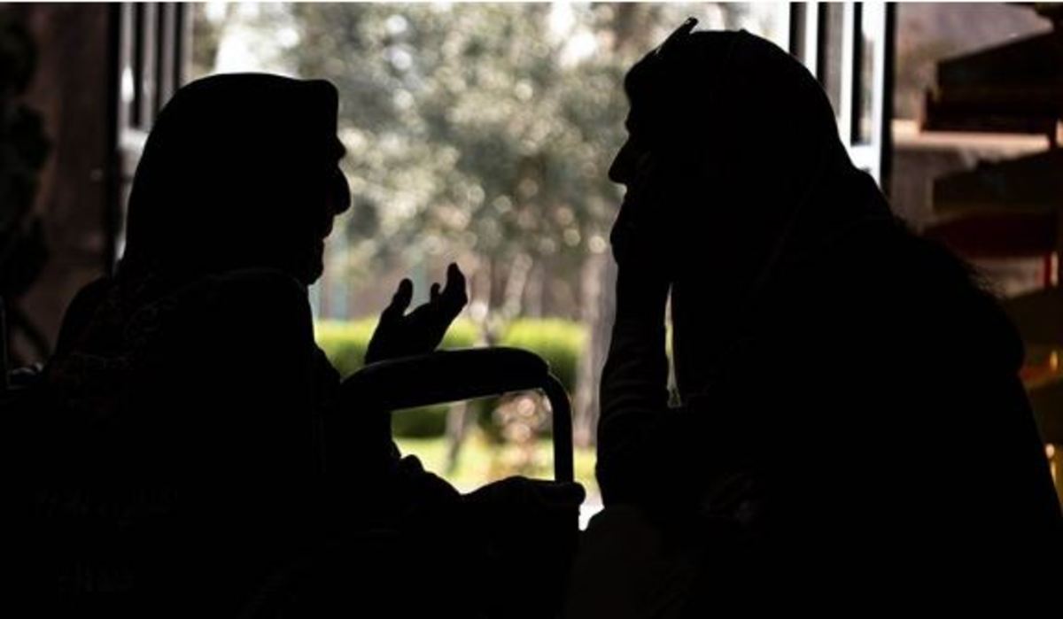 عقب‌نشینی شهرداری تهران از راه‌اندازی مراکز نگهداری سالمندان در مرکز شهر