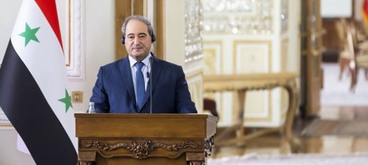 تداوم گشایش روابط با سوریه؛ فیصل المقداد شنبه به عراق می‌رود