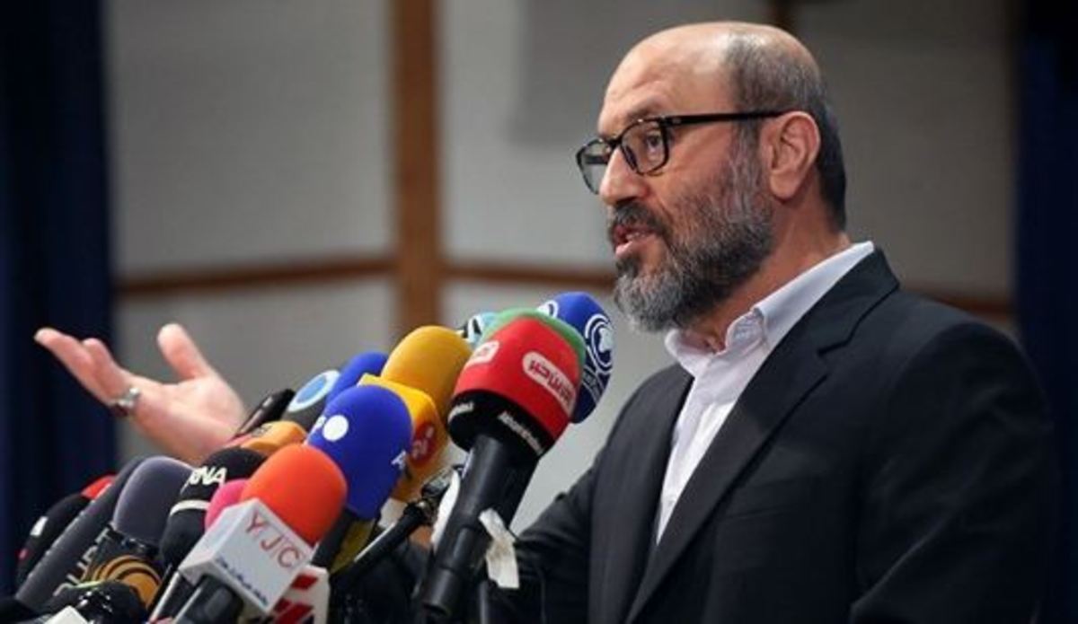 دهقان: می‌توان سواحل مکران را به چند هاب ملی و بین‌المللی تبدیل کرد