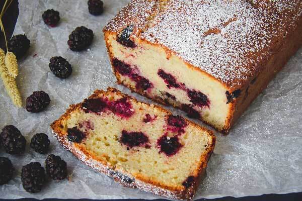 کیک شاه توت، یک ترکیب به یاد ماندنی برای عصرانه