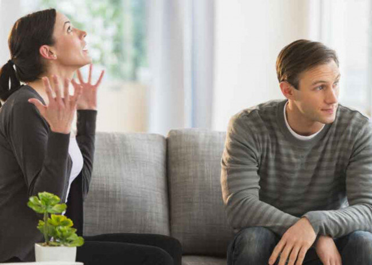 ۳ دلیلی که باعث میشود همسرتان احساس برتری نسبت به شما داشته باشد