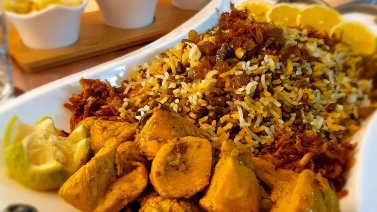راز خوشمزگی عدس پلو‌های مجلسی و نذری چیست؟