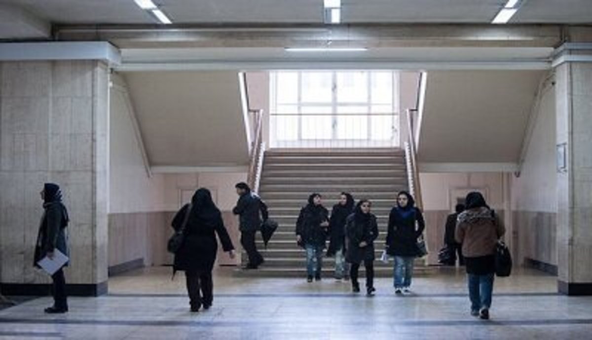 مشکل بیکاری کاشان در بخش دانش آموختگان دانشگاهی است