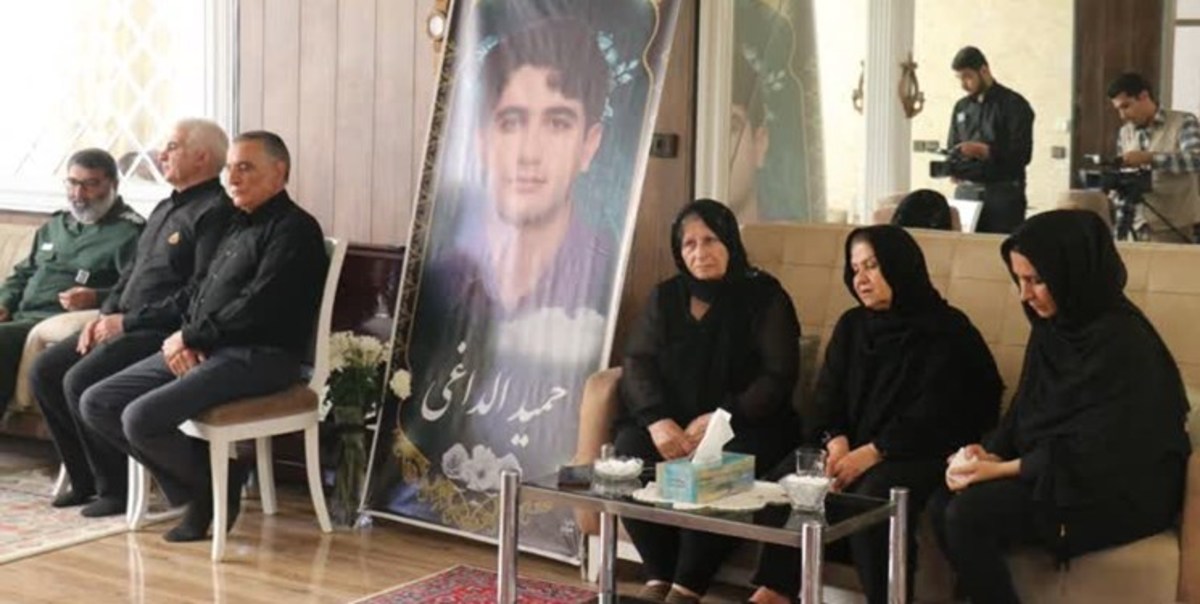 گفت و گوی تلفنی سرپرست وزارت آموزش و پرورش با مادر فرهنگی شهید الداغی