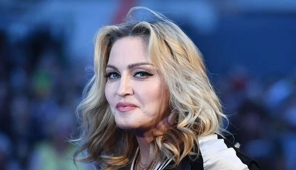 مدونا نسبت به دخترش بسیار کنترلگر است!