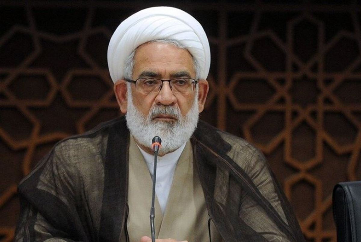 دادستان کل کشور:شرکت‌های هواپیمایی و خلبانان با کشف حجاب بانوان برخورد جدی کنند