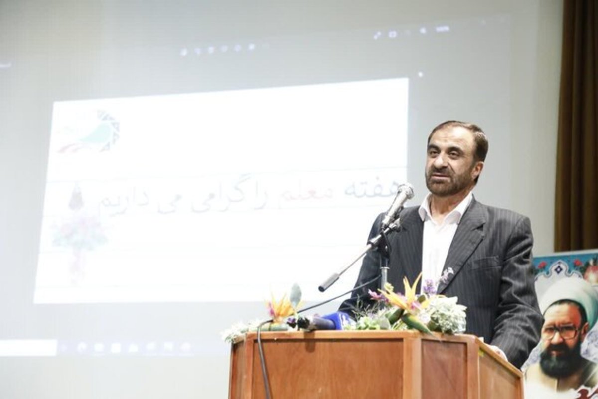 احساس مسئولیت معلمان جای تقدیر دارد