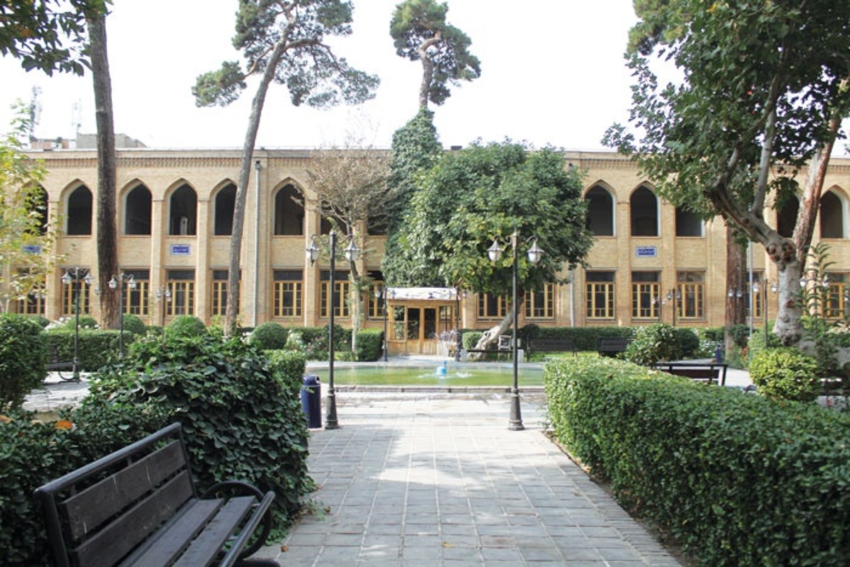 نگاهی به تاریخچه تاسیس اولین موزه در ایران