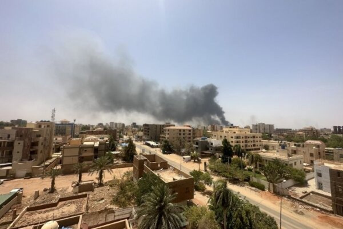 شورشیان سودان فرودگاه‌ها را برای تخلیه خارجی‌ها آماده می‌کنند
