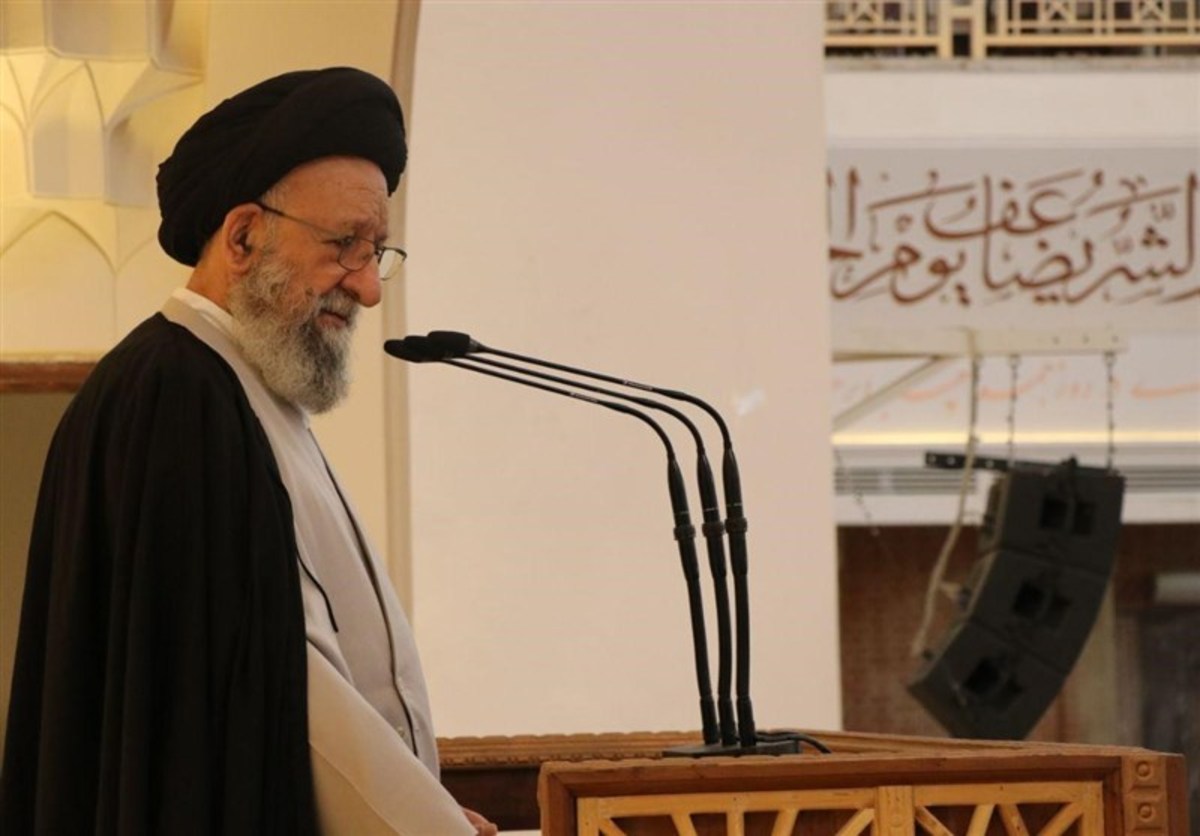 آیت‌الله نورمفیدی: عید فطر روز وحدت مسلمانان است