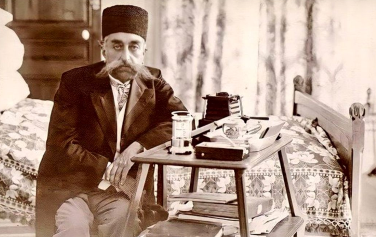 تاریخچه ضرب المثل مشهور