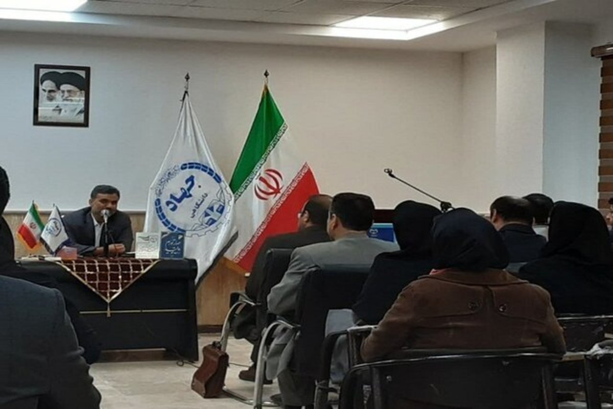 قائم مقام رییس جهاد دانشگاهی: نیروی انسانی متخصص و توانمند، سرمایه است