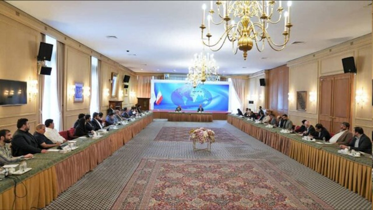 امیرعبداللهیان: وزارت امور خارجه آماده شنیدن دیدگاه‌ها و نقد‌های سازنده است