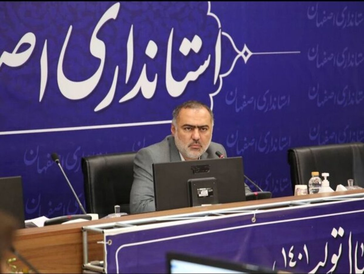 گلایه استاندار اصفهان از عدم تحقق وعده آبان ۱۴۰۰ وزیر نیرو