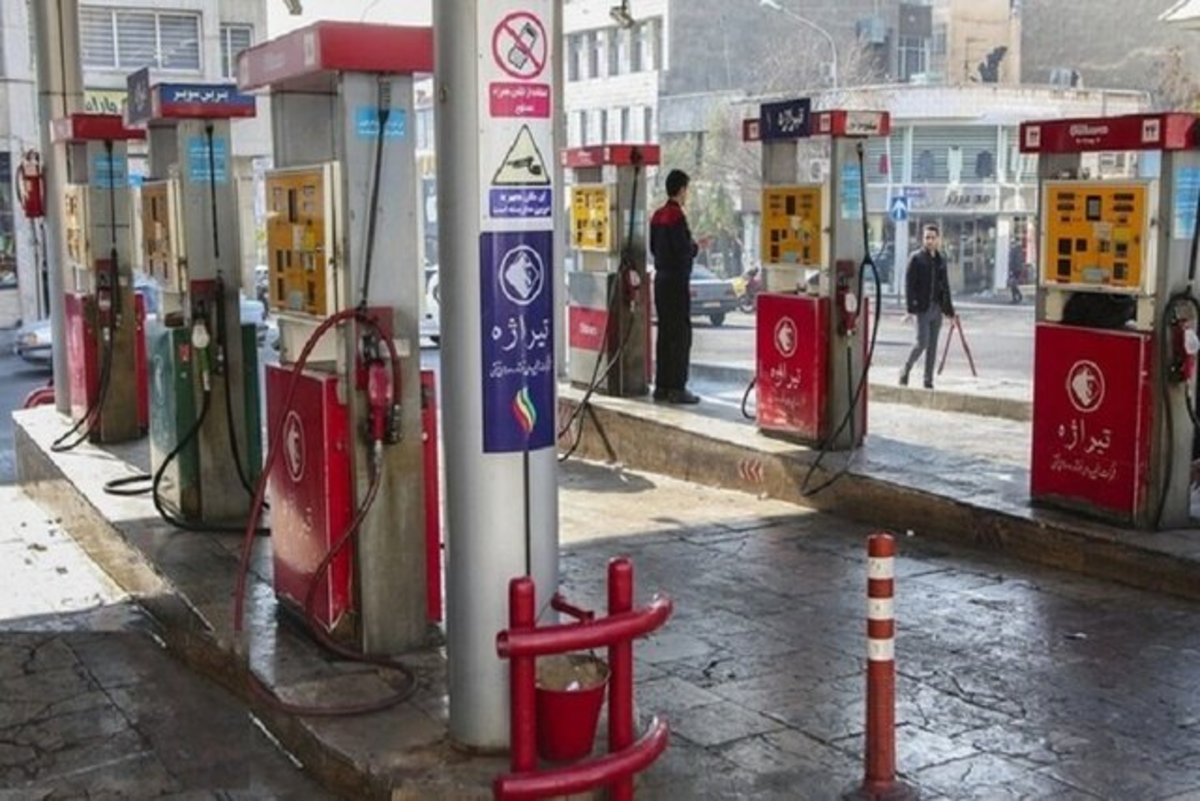 کارت سوخت جایگاه‌ها ساماندهی می‌شود/محدودیت بنزین سوپر در فارس