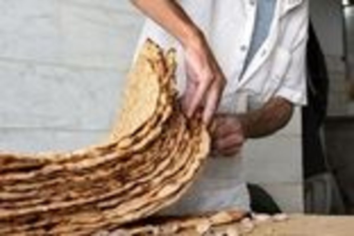 نان ۴۰ هزار تومانی در تهران  با حقوق کارگری