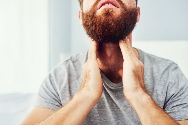 همه چیز درمورد احساس خارش گوش و عوارض تمیز کردن آن