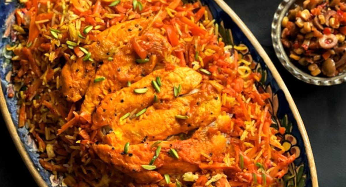 دستور پخت هویج پلو با فیله مرغ یک غذای سنتی و دوست داشتنی