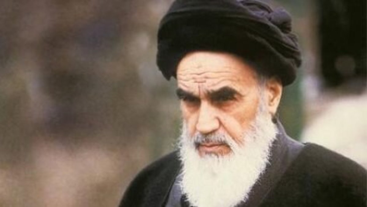 امام (ره) استراتژی و سیاست منطقه‌ای و بین‌المللی برای ایران ترسیم کردند