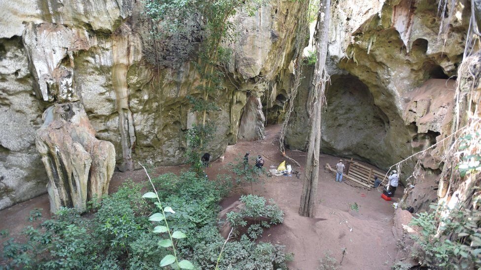 کشف قبر متوتوی ۸۰۰۰۰ ساله در یکی از غار‌های آفریقا