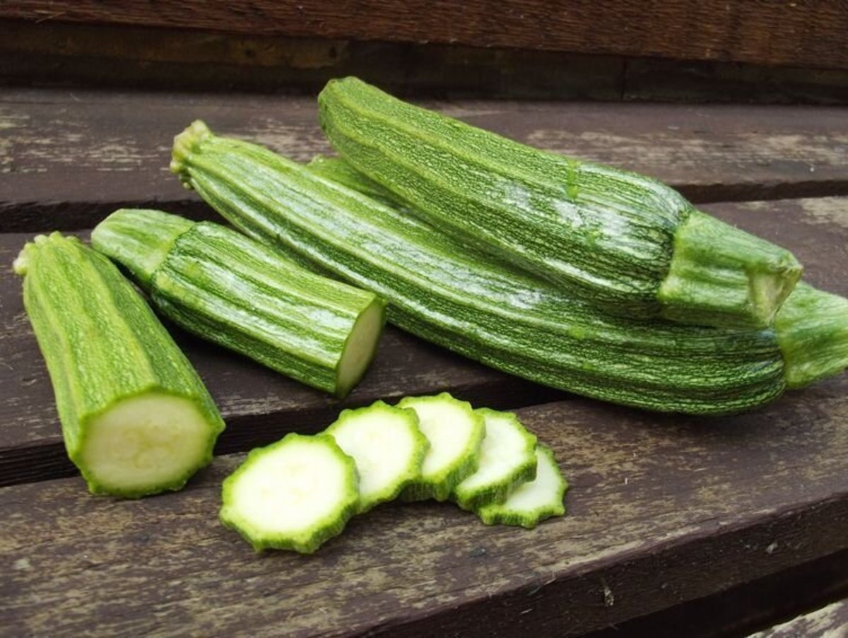 آبرسانی پوست با کدو سبز