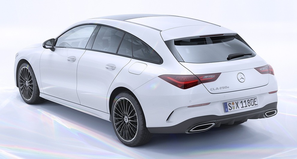 تغییر و تحول مرسدس بنز طی ۵۷ سال در یک نگاه تغییر و تحول مرسدس بنز طی ۵۷ سال در یک نگاه