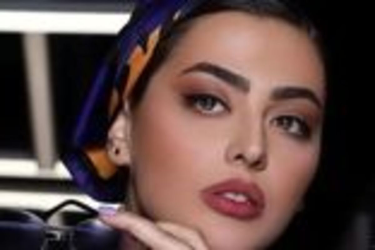 شعر جنون آمیز ریحانه پارسا در توییتر