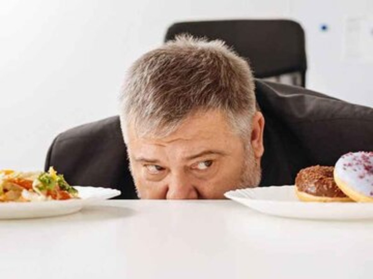 مصرف وعده‌های پر کالری هنگام استرس