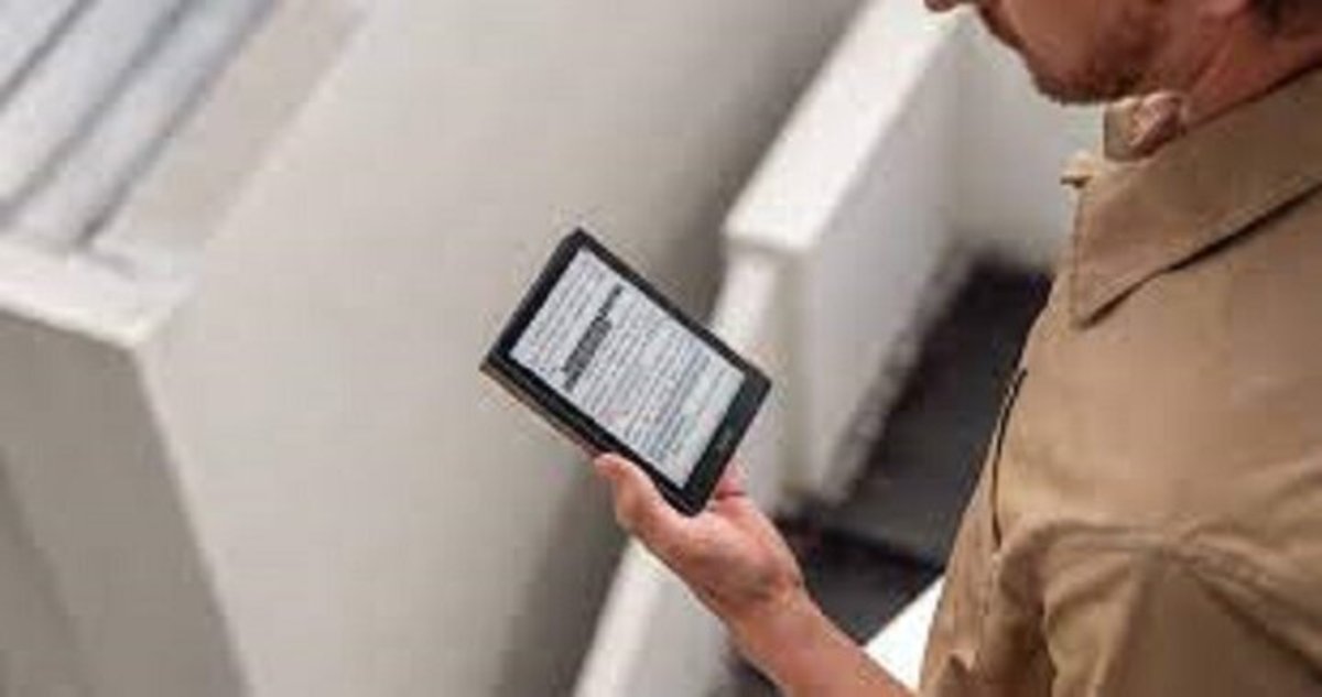 با این کتابخوان الکتریکی جیبی در هر مکانی مطالعه کن!