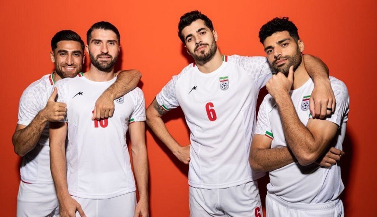ژست عجیب و نامنظم ملی‌پوشان در کافا + عکس