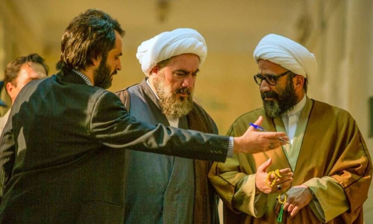 نمایش عمومی  