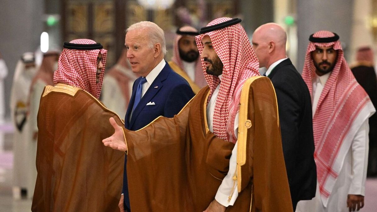 تشدید تحرکات دیپلماتیک آمریکا در غرب آسیا؛ مشاور بایدن در عربستان و دستیار بلینکن در منطقه
