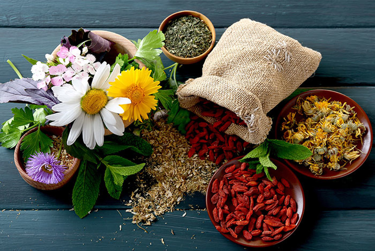 تاثیر دارو‌های گیاهی بر سلامت را نادیده نگیرید