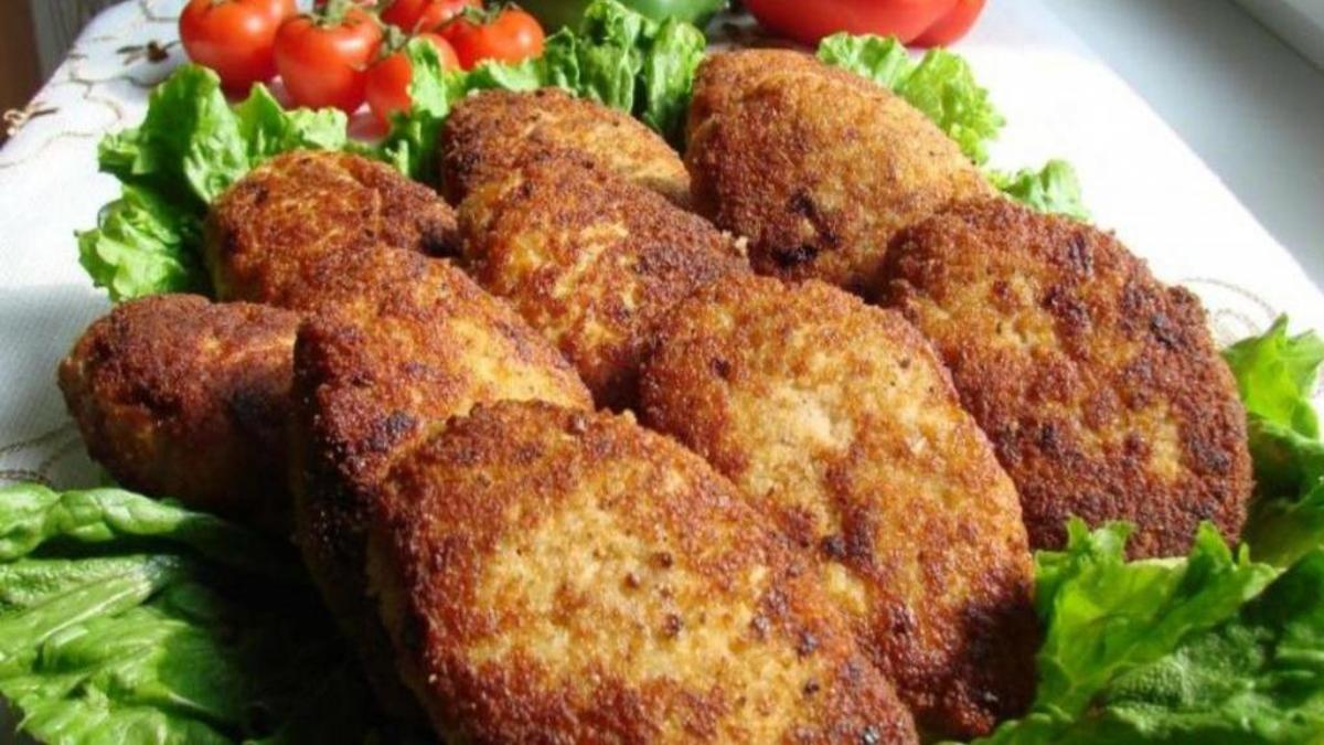 دستور پخت کتلت لذیذ و چرب و چیلی مرغ برای شام