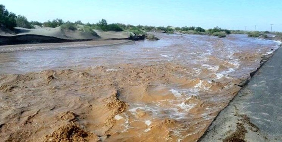 هشدار وزش باد شدید و احتمال آبگرفتگی معابر در ۱۲ استان‌
