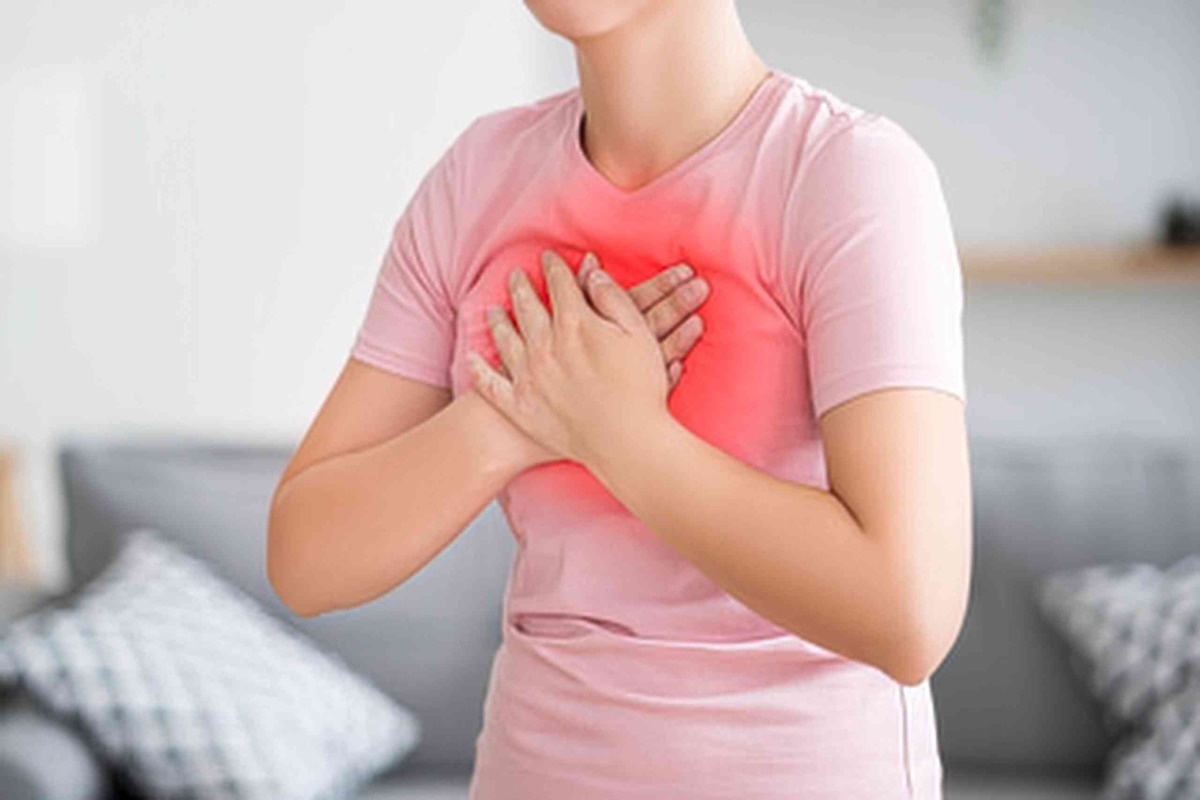 عرق کردن زیاد یکی از مهمترین علائم حمله قلبی