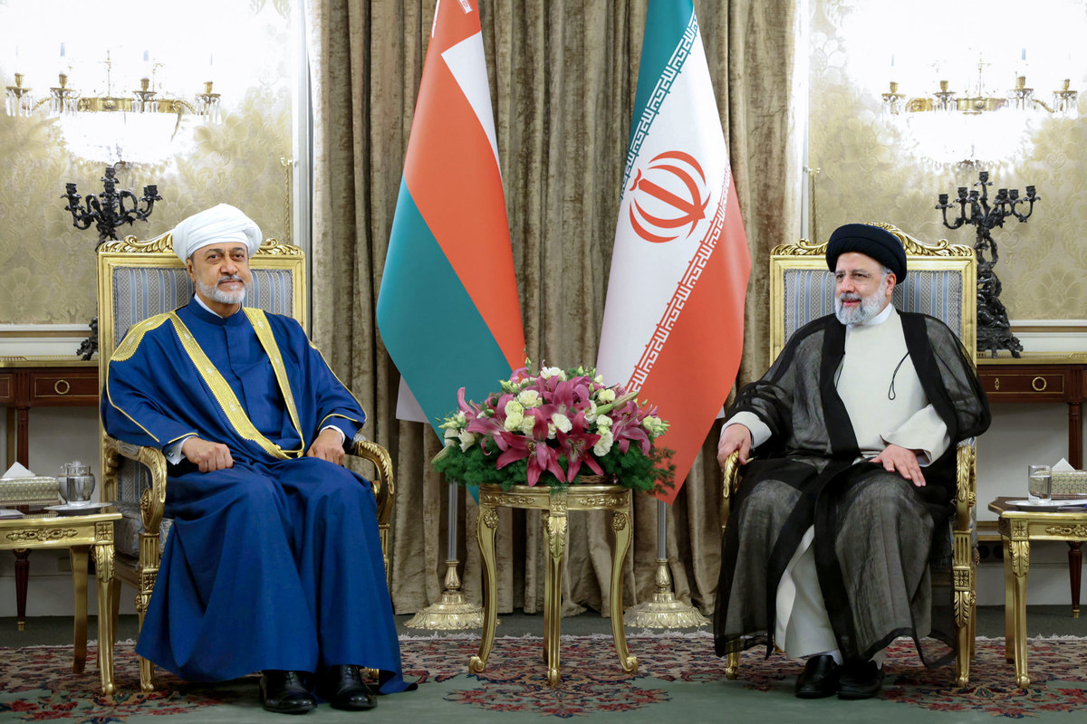 تهران و مسقط در مسیر تنظیم سند همکاری‌های راهبردی
