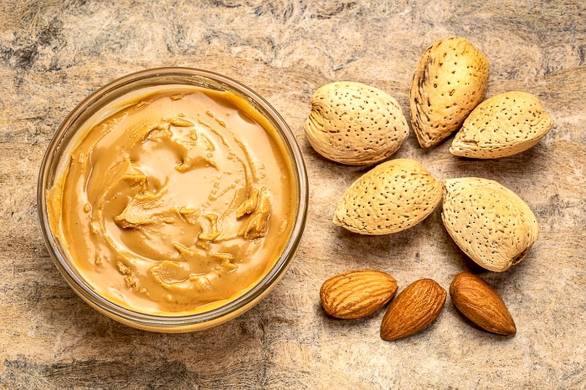 کره طبیعی بادام زمینی منبع باکیفیت چربی‌های غیراشباع