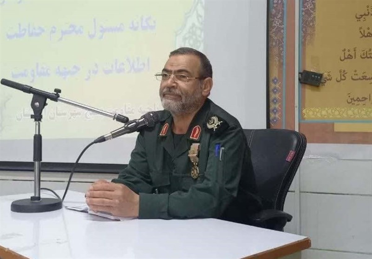 دشمن اعتقادات ما را نشانه رفته است