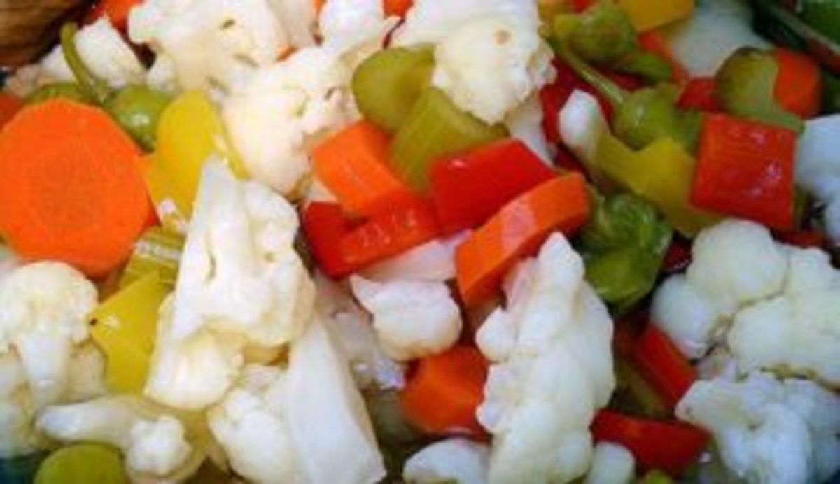 دستور تهیه ترشی محبوب و بی نظیر مخلوط با کمترین هزینه در خانه