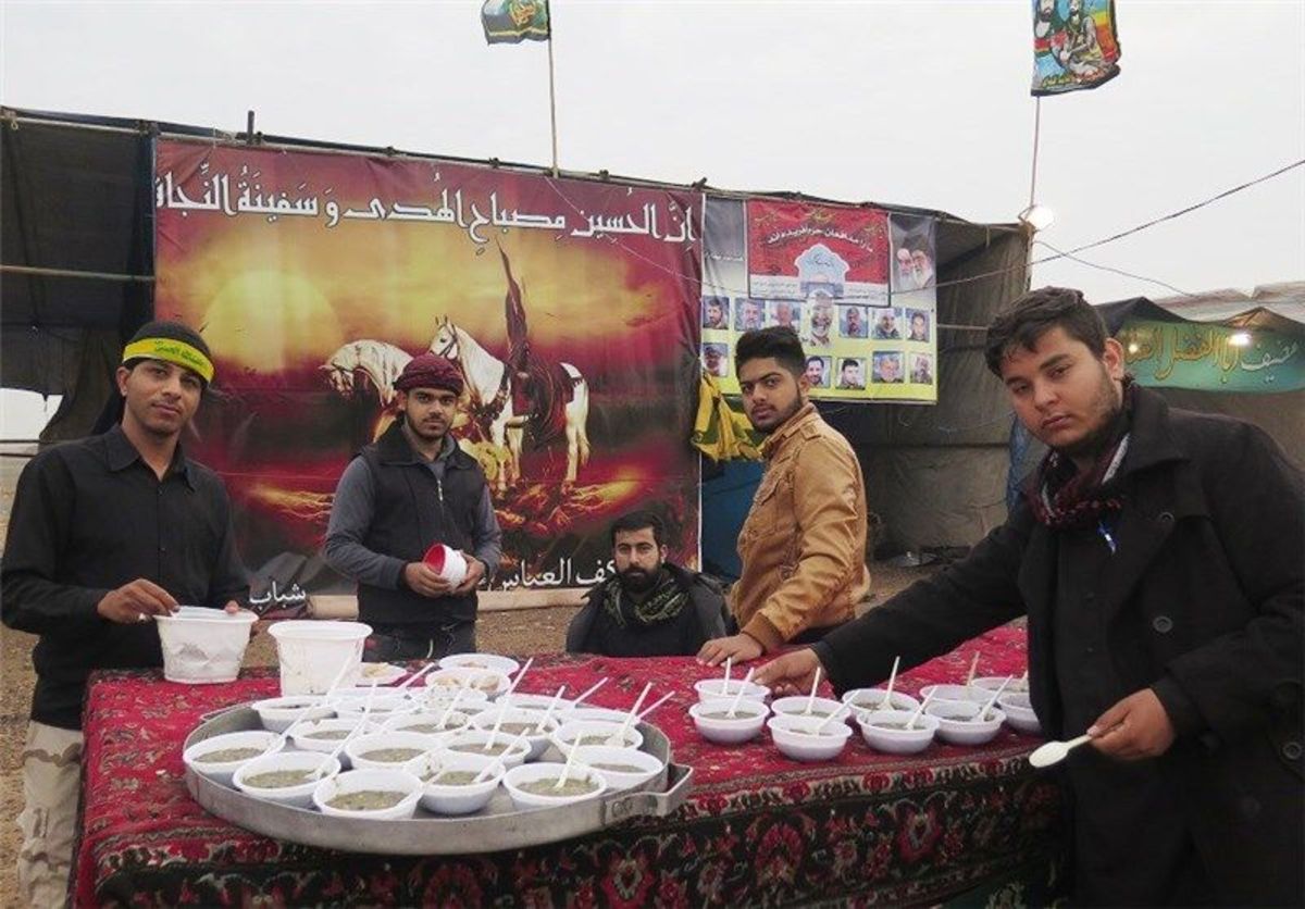 موکب‌های استقبال از زائران برگشته از دعای عرفه در چذابه و شلمچه ایجاد شد