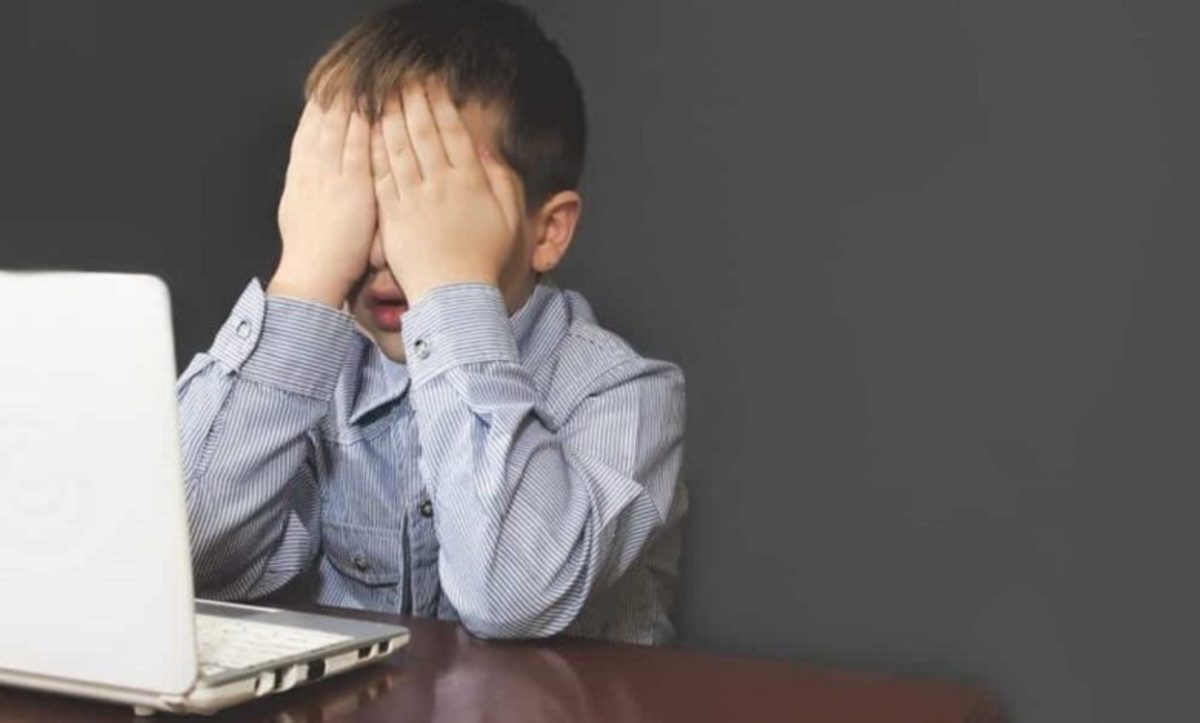 چرا نشر خشونت در فضای مجازی رواج یافته است؟