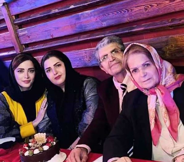 عکس خانوادگی “بهنوش طباطبایی” همه را شوکه کرد/ تصویر عکس خانوادگی “بهنوش طباطبایی” همه را شوکه کرد/ تصویر