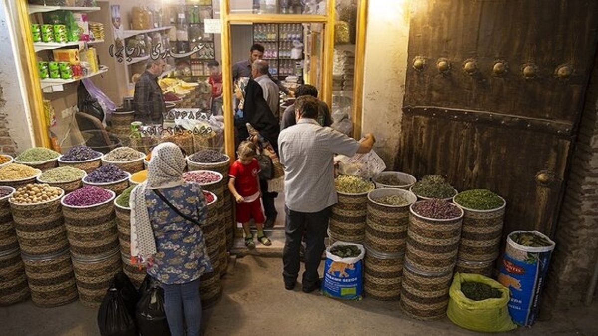 فروشندگان گیاهان دارویی در استان بوشهر ساماندهی می‌شوند