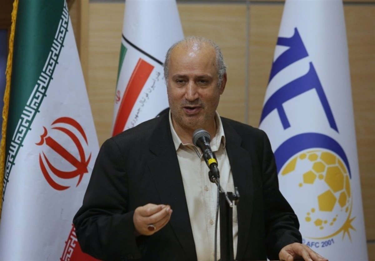 تاج: پرداخت پاداش تیم ملی فوتبال ساحلی در حال انجام است