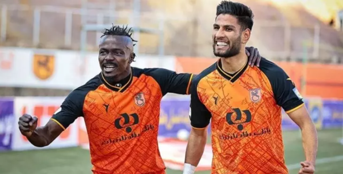 فولاد گلزن استقلال و پرسپولیس را جذب می‌کند