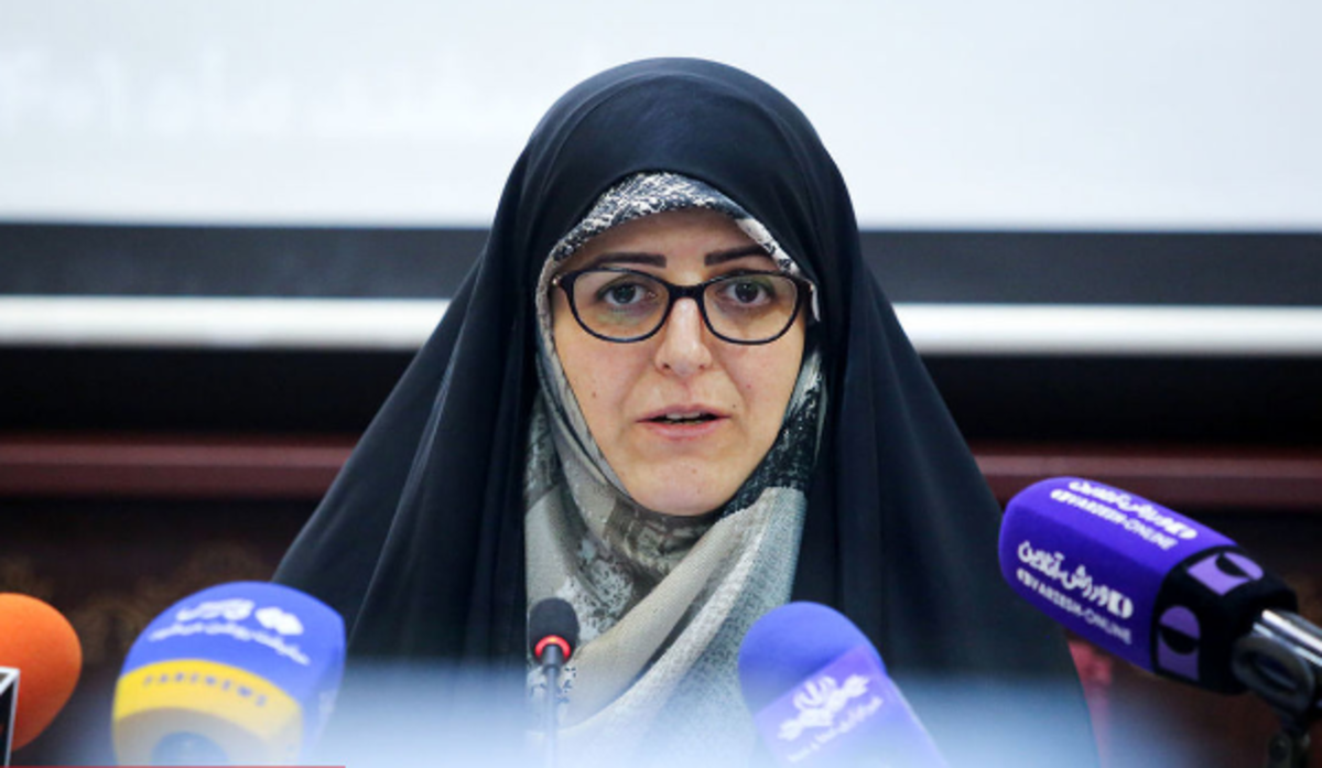 تقدیر معاون ورزش بانوان در پی کسب اولین مدال در مسابقات قهرمانی قایقرانی