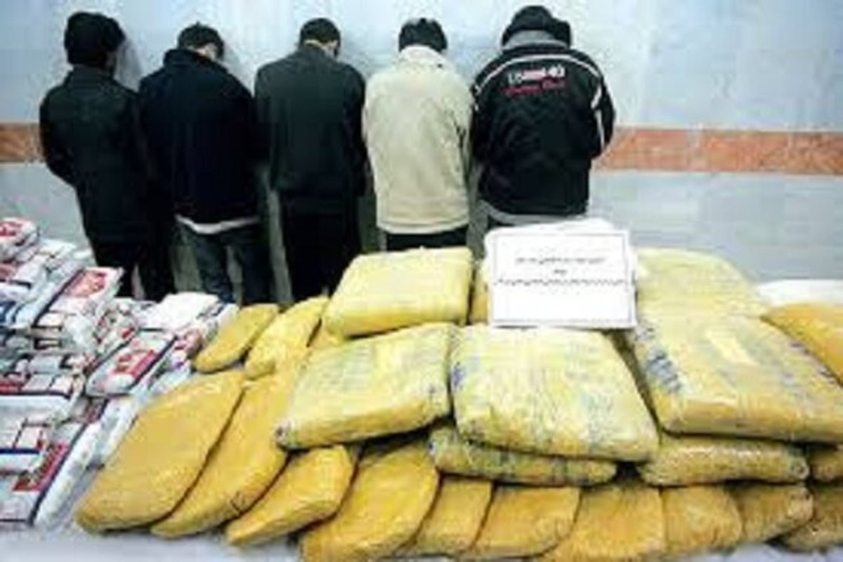 بازداشت بیش از ۱۱ هزار نفر از عوامل قاچاق و توزیع مواد مخدر در همدان طی سال گذشته